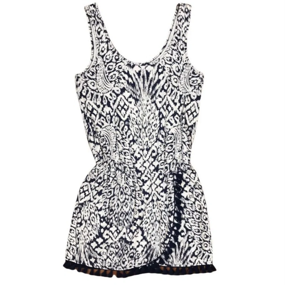 Lilly Pulitzer Jarrett Romper Bright Navy Pineapple Party - Picture 6 of 7